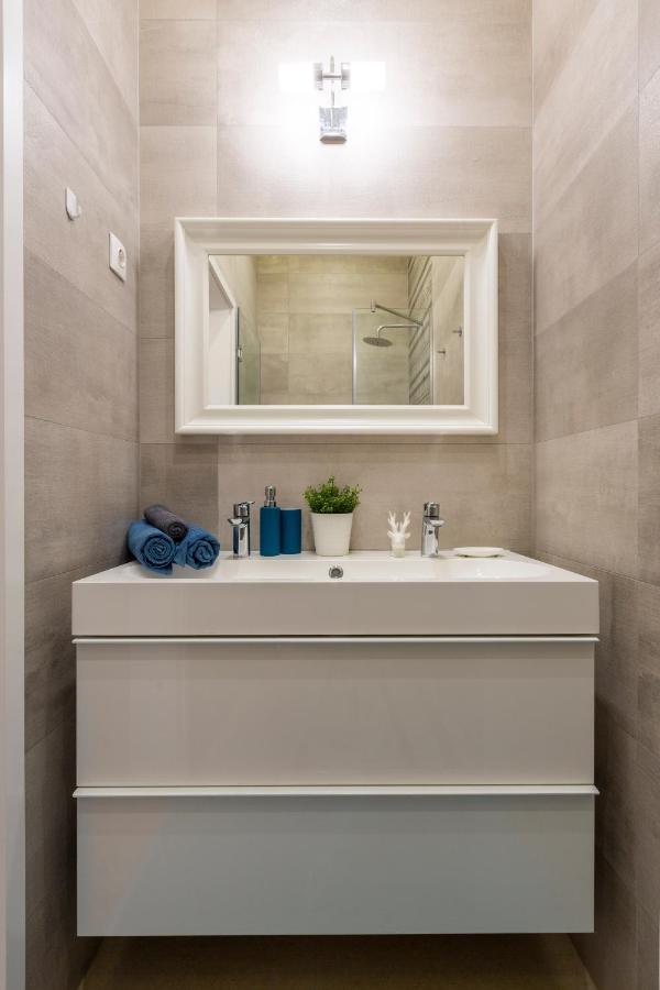 Luxury Quentin Apartment 3 Bedrm, 2 Bathrm Budapest Exterior foto