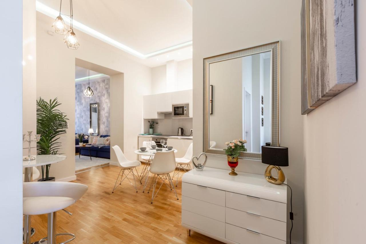 Luxury Quentin Apartment 3 Bedrm, 2 Bathrm Budapest Exterior foto
